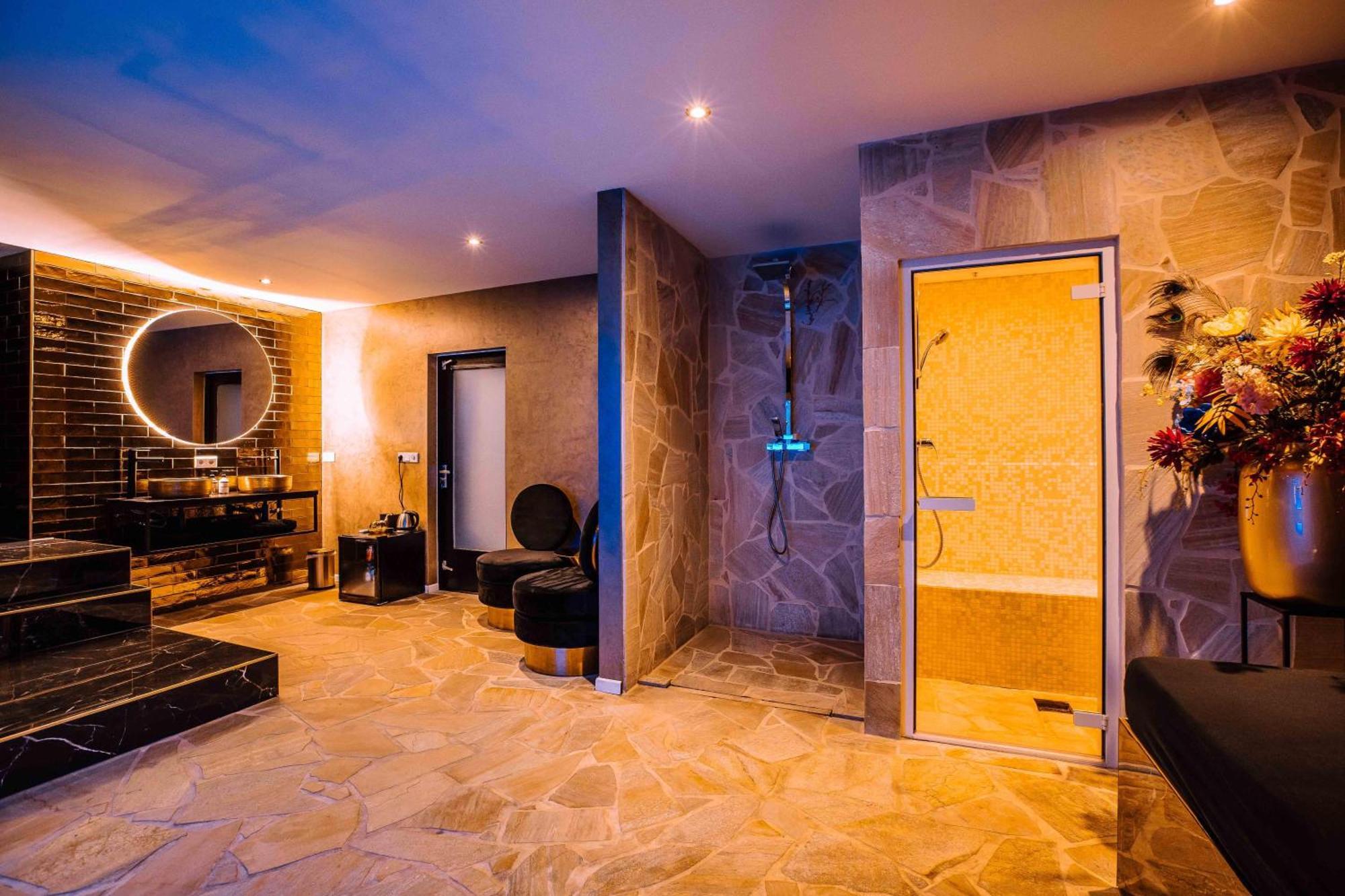 B&B Spa Goud Тилбург Экстерьер фото